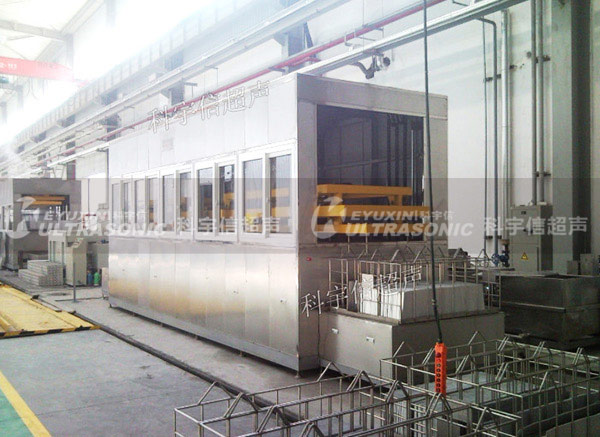  龍門式全自動超聲波清洗機(jī)